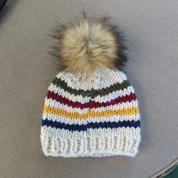Striped Winter Hat with pompom - Picture 3 of 4